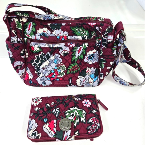 Vera Bradley Handbags - NWOT Vera Bradley set purse and wallet
